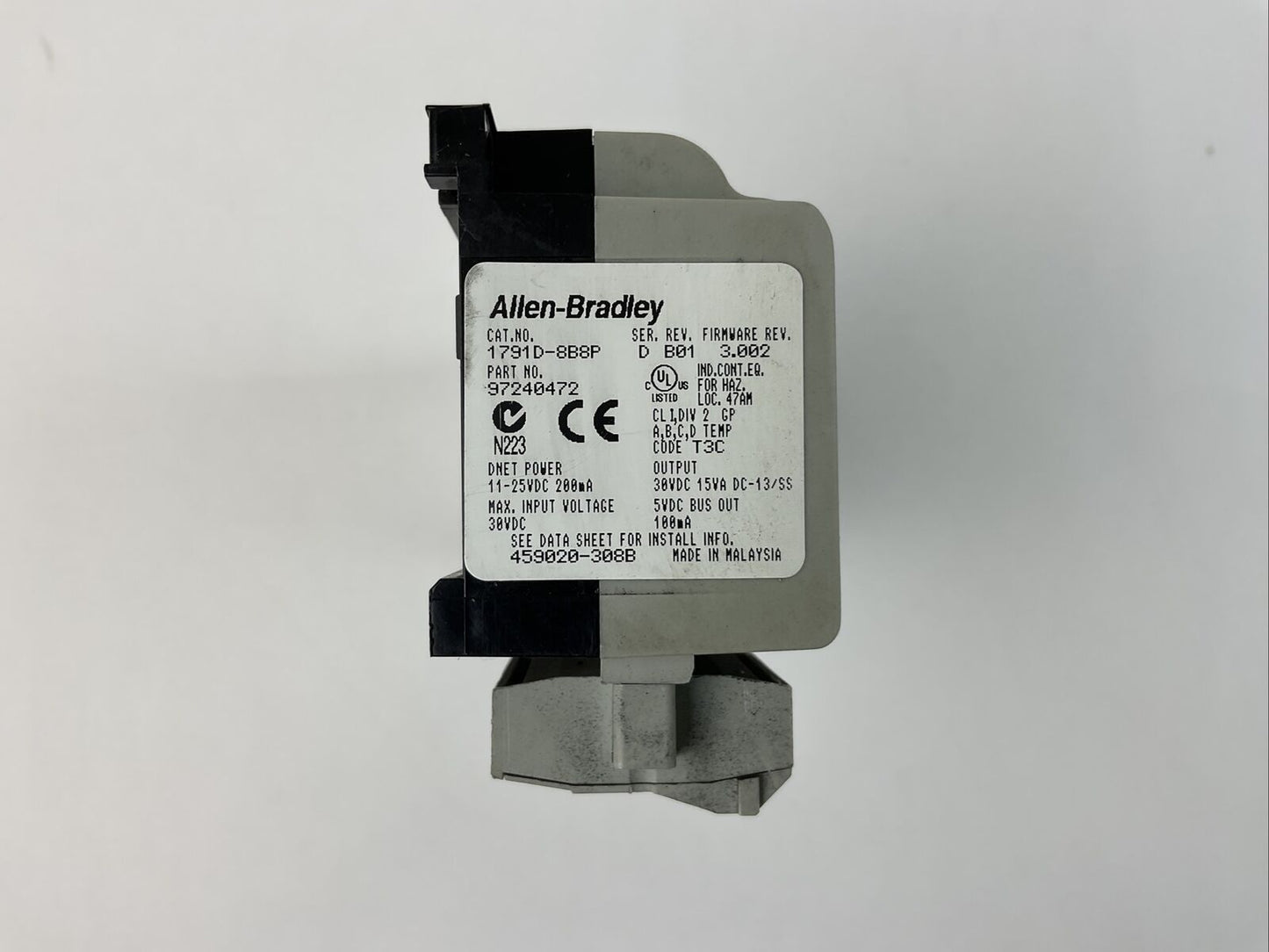 ALLEN BRADLEY 1791D-8B8P I/O MODULE SER D REV B01 FIRMWARE REV 3.002 11-25VDC