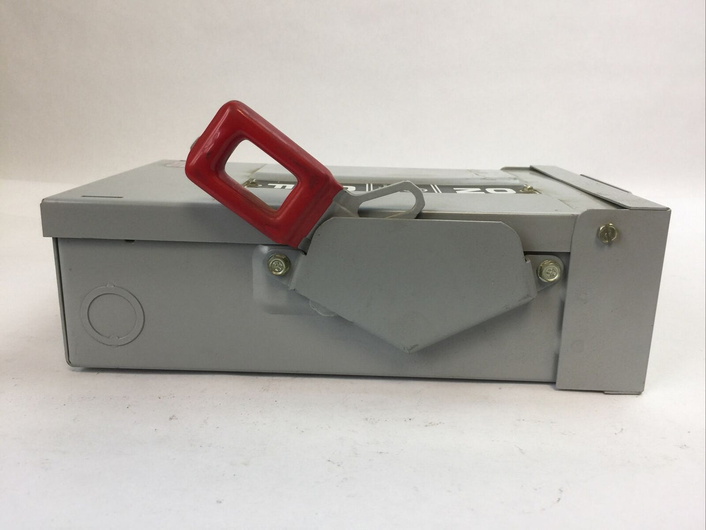 GE TH3221RH FUSIBLE SAFETY SWITCH MOD 7 30A 240VAC 250VDC 2P 7.5HP RAINPROOF 3R