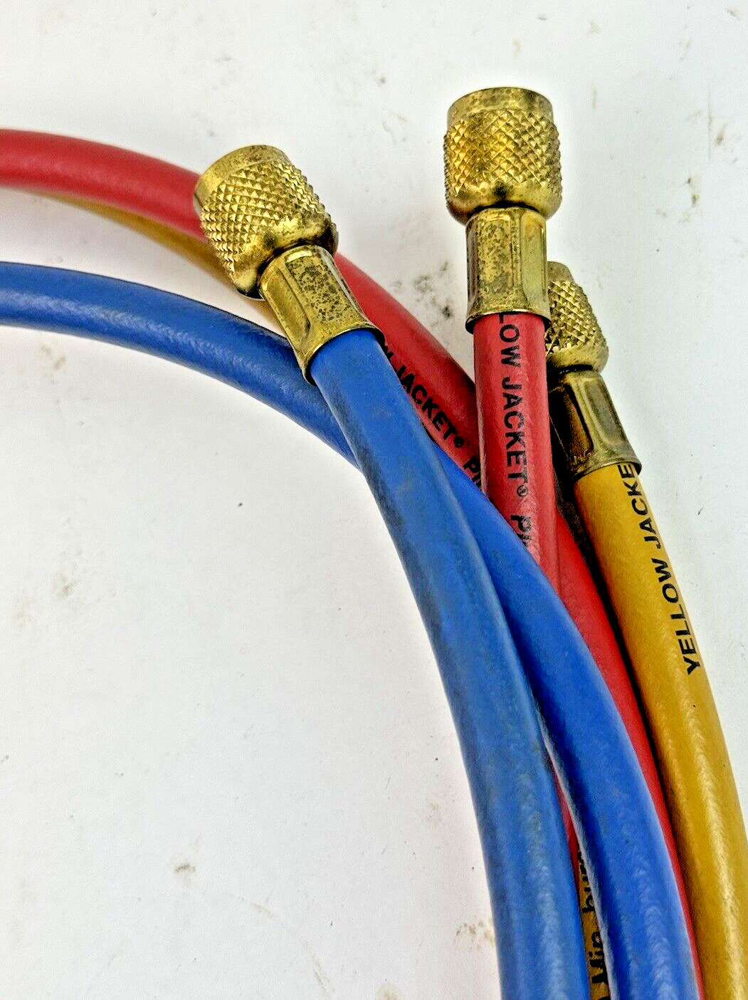 YELLOW JACKET - 22986 - PLUS II 72" 1/4" CHARGING HOSES -RED, YELLOW, BLUE