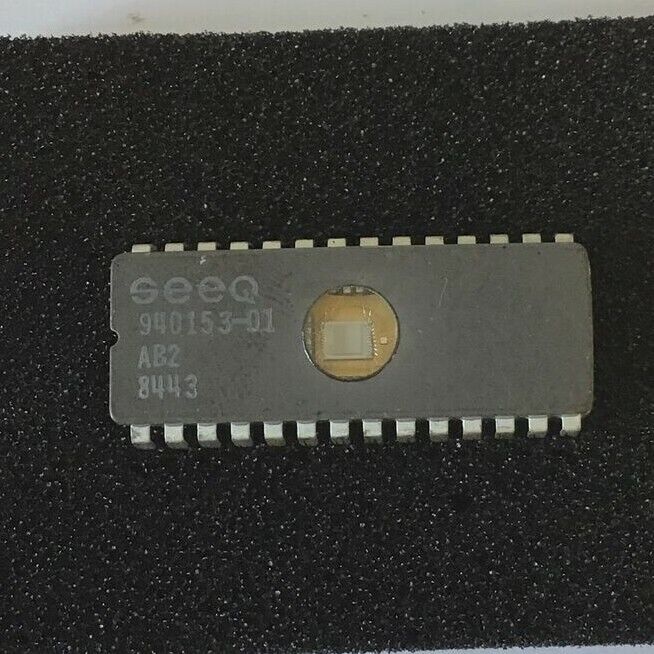 ALLEN BRADLEY 1770-XU MINI PLC 28 PIN MEMORY CHIP