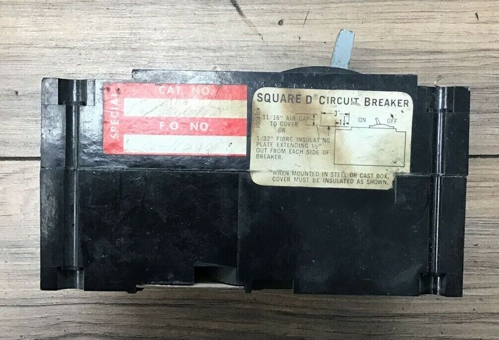 SQUARE D FAL-36007-12M CIRCUIT BREAKER 7AMP MISSING LUGS****LOTOF3***