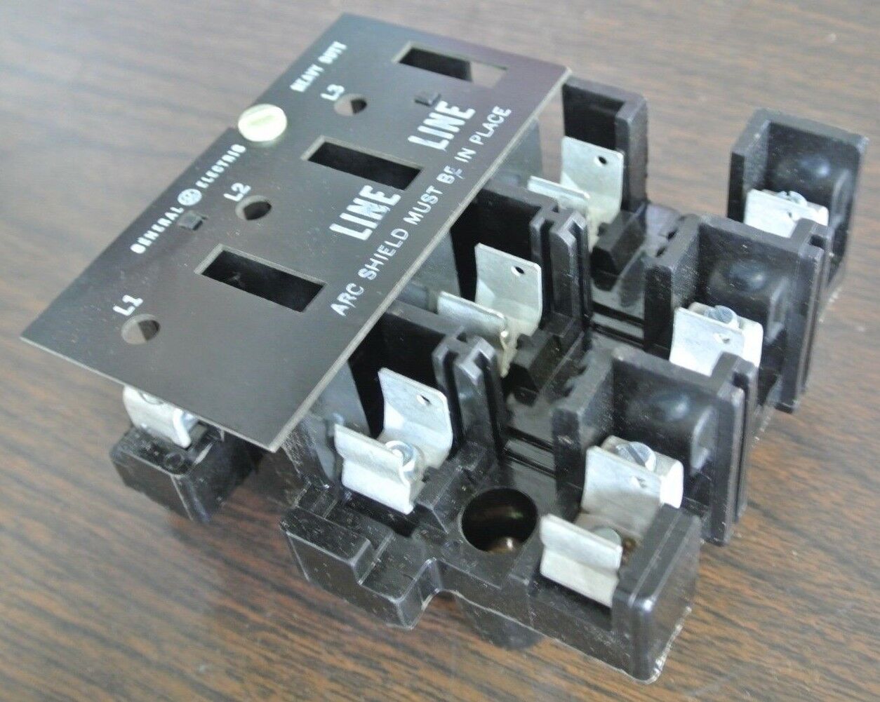 GE TRK12 / TKL1093 - LOAD BASE - 240V, 30A, 3-POLE - NEW SURPLUS