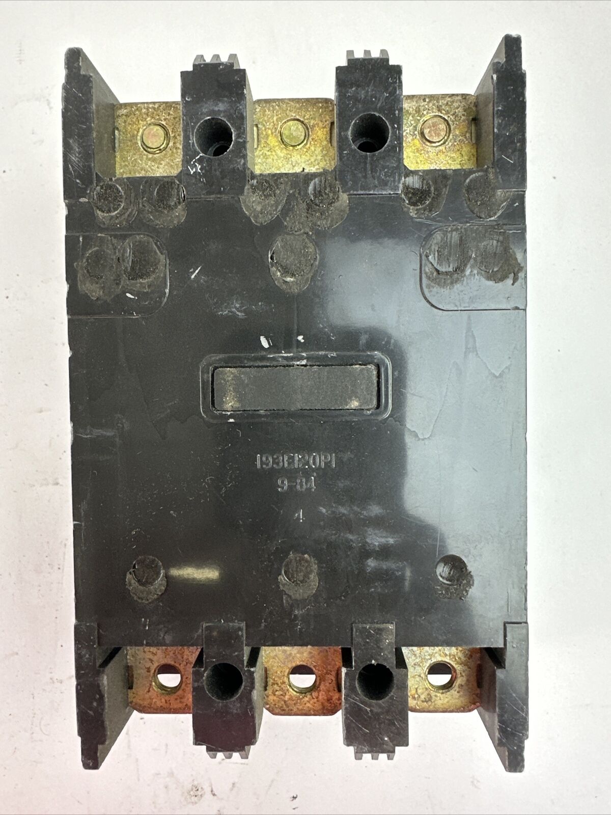 GE THQD32125 CIRCUIT BREAKER 125A 3POLE 240VAC
