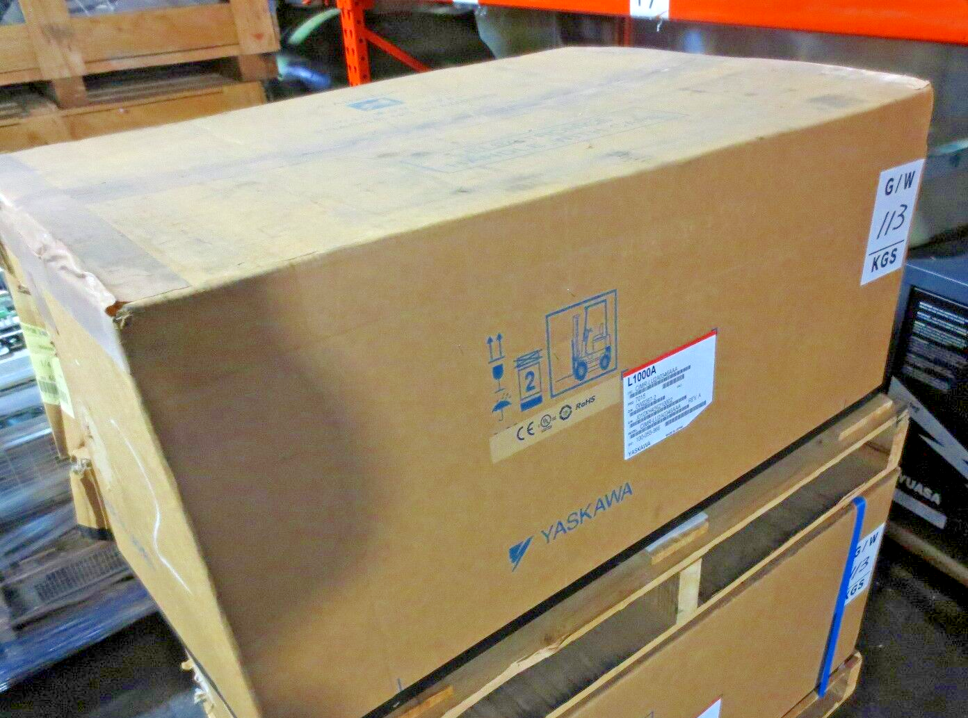 YASKAWA CIMR-LU2A0346AAA / L1000A AC DRIVE - 200V, 3PHASE, 346A - ELEVATOR DRIVE
