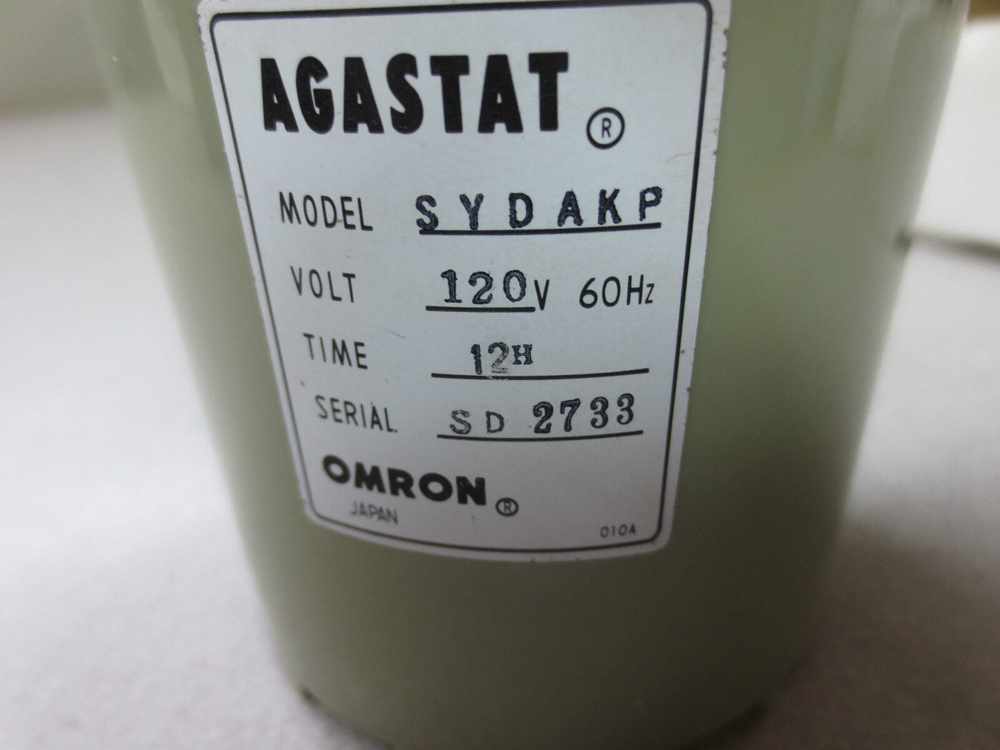 AGASTAT / OMRON SYDAKP SYNCHRONOUS MOTOR TIMER 120VAC 0-12H CHMT - NEW SURPLUS