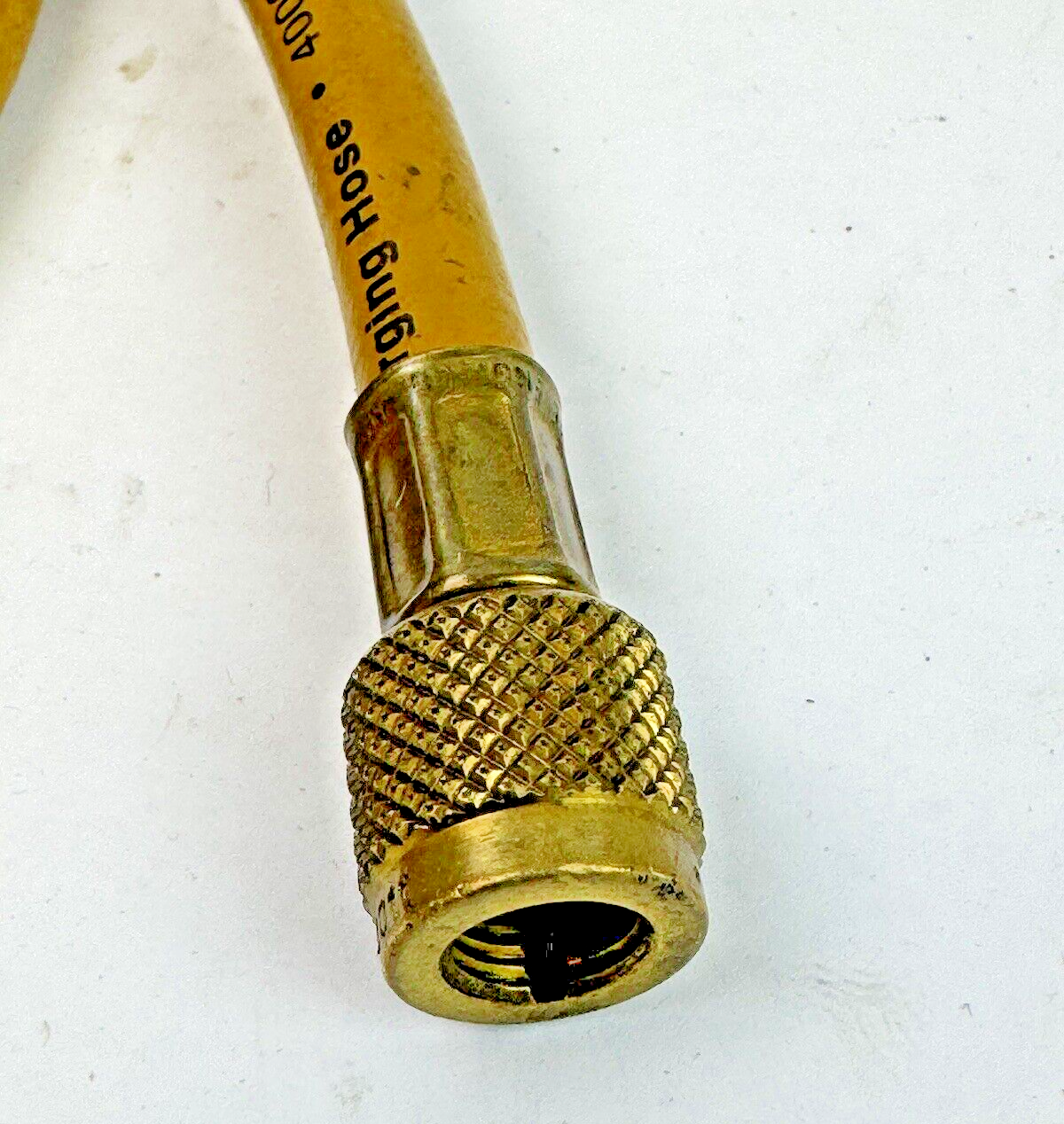 YELLOW JACKET - PLUS II 60" 1/4" CHARGING HOSE - YELLOW - 4000 PSI / 800 PSI