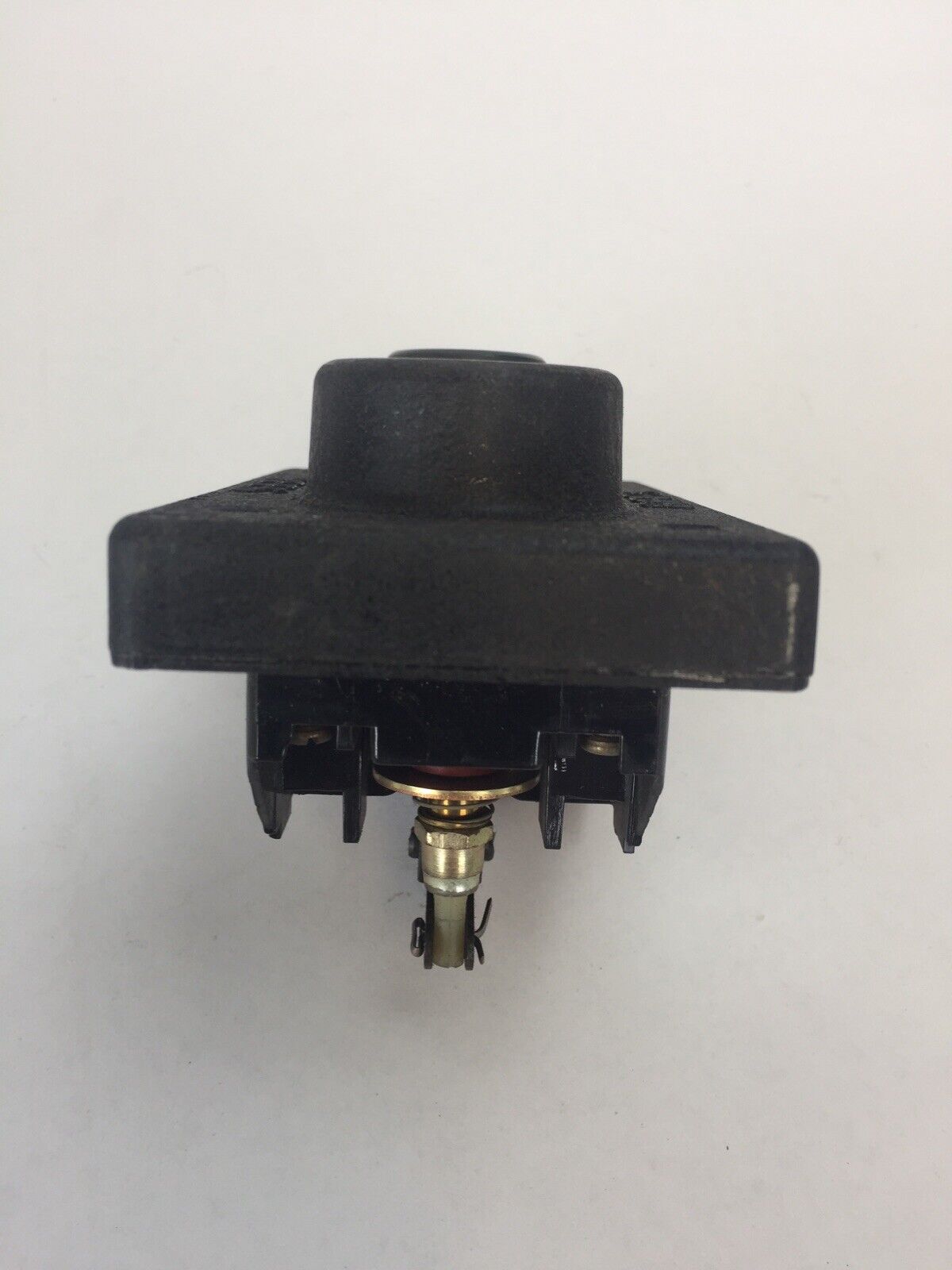 REES 00580-032 GREEN RED PUSHBUTTON SWITCH