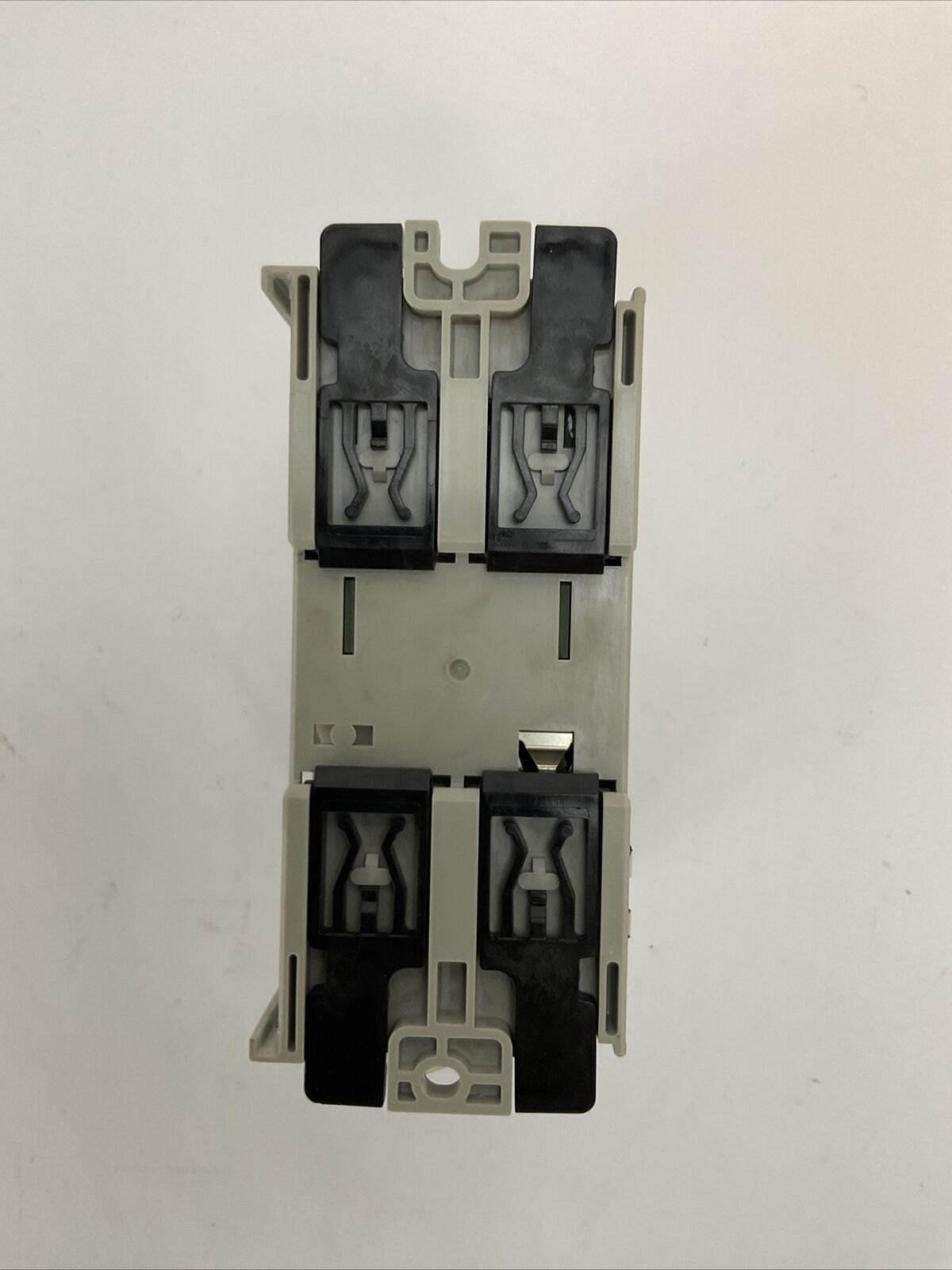 ALLEN BRADLEY 1769-OA16 SER A REV 2 F/W REV 3.1 16PT 85-265VAC OUTPUT MODULE