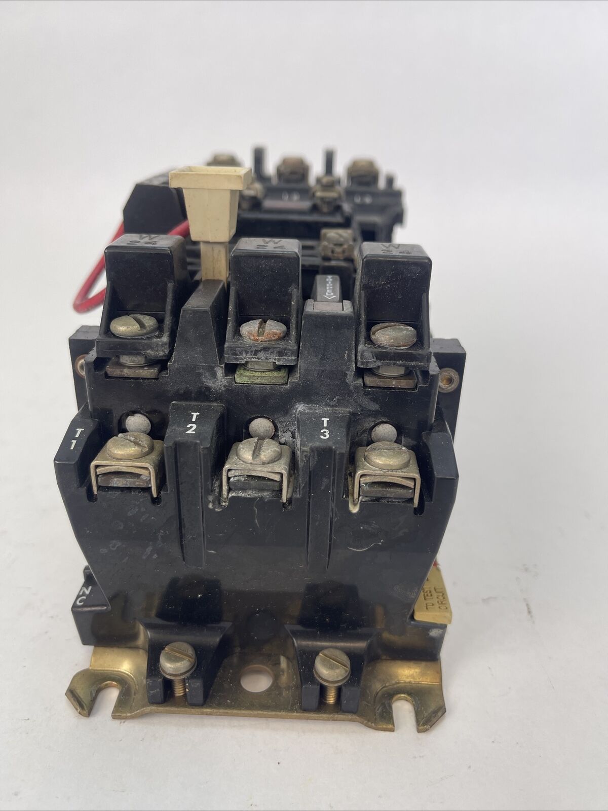 ALLEN BRADLEY 509-BOD SER B STARTER 600VAC 27AMP 10HP COIL 115-120V W24 HEATERS