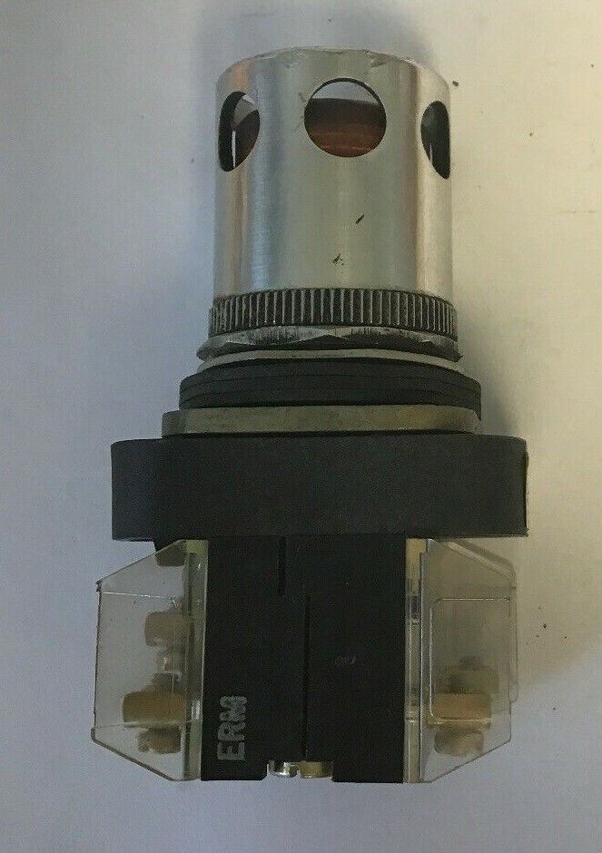 Allen Bradley 800T-QA24 ORANGE ILL. 24V Push button SER. T