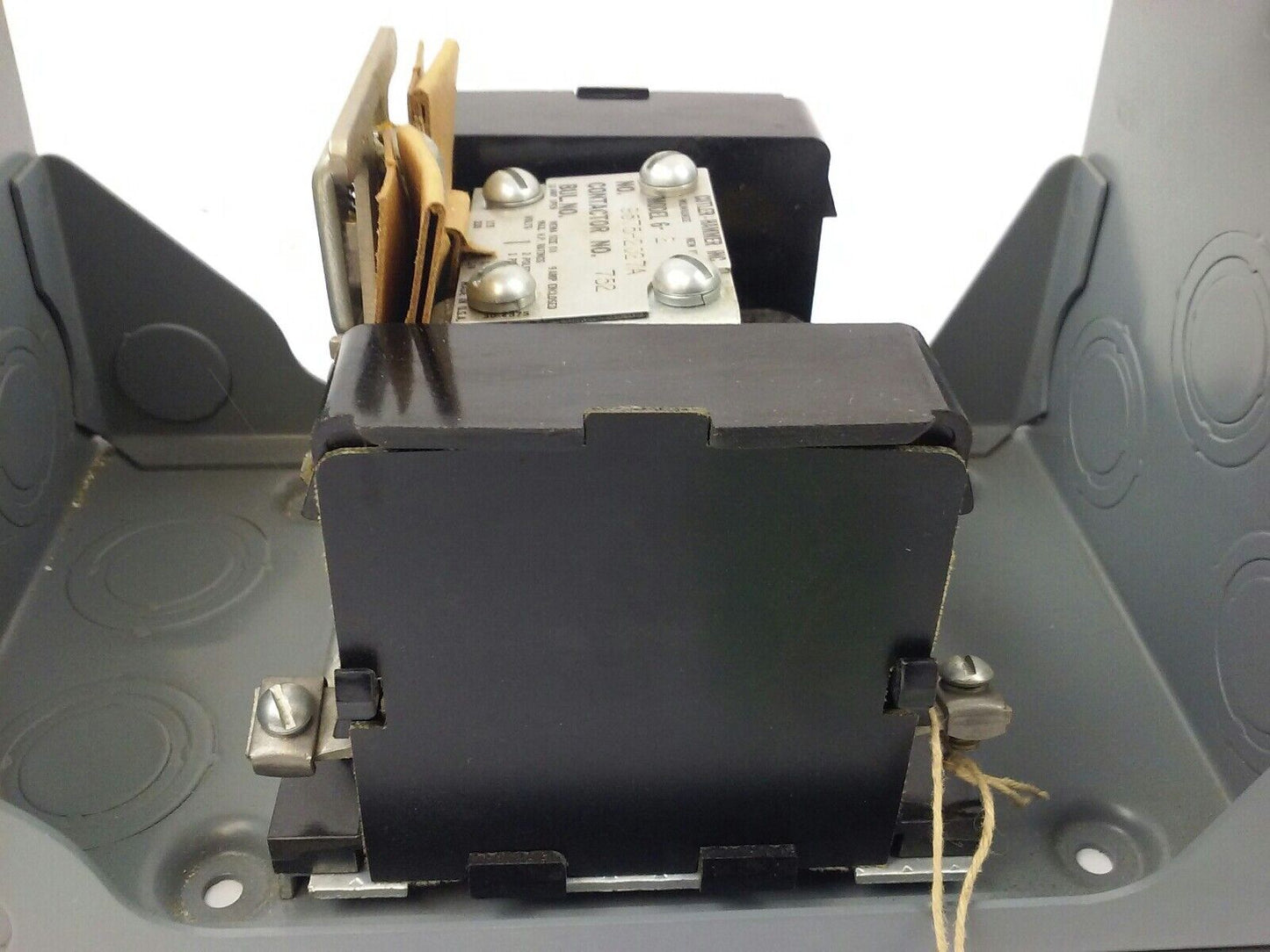 CUTLER HAMMER, 9575H2027, MAGNETIC A.C. RELAY,440V,60HZ,2P, SIZE 00, 9575H, NEW