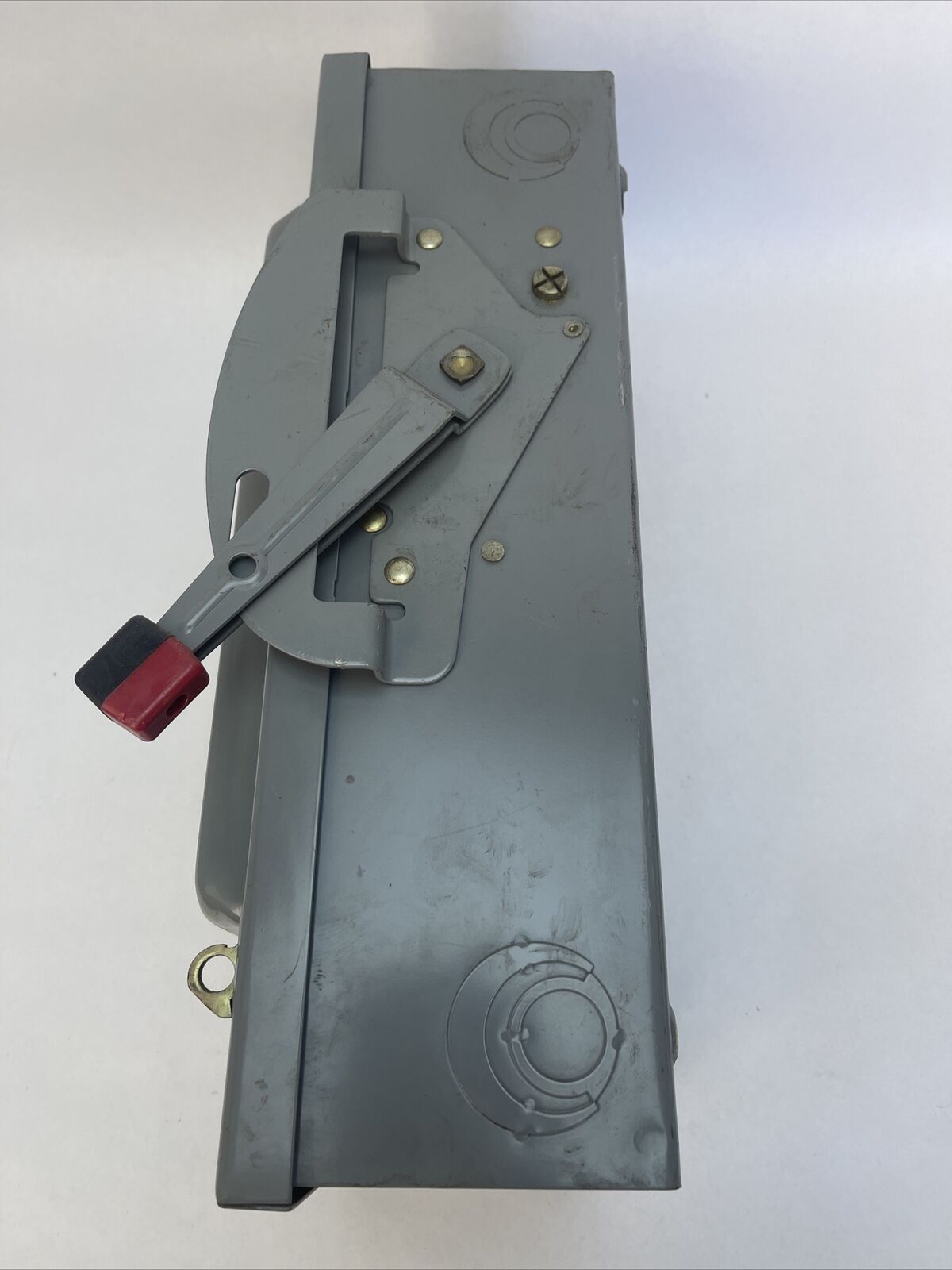 SQUARE D HU-362 NON-FUSIBLE SAFETY SWITCH 600VAC/DC 60AMP 3POLE 60HP SERIES D2