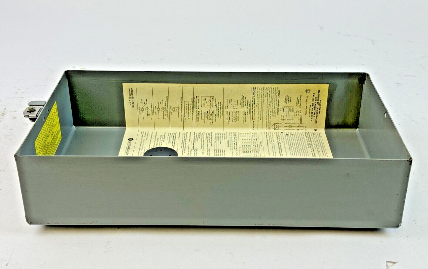 ALLEN-BRADLEY - 509-CAD SER. A -MAG MOTOR CONTROLLER W/ TYPE 1 ENC 120V COIL-NEW