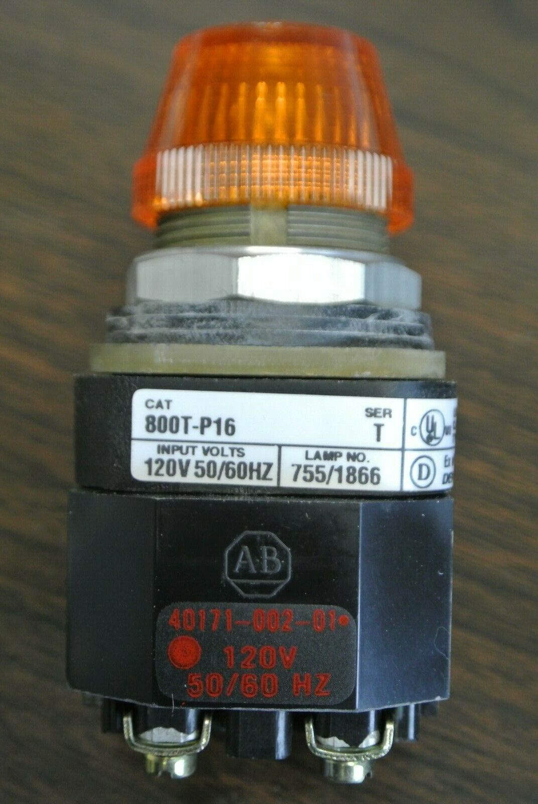 ALLEN-BRADLEY 800T-P16A PILOT LIGHT / TRANSFORMER / 120V / AMBER / NEW SURPLUS