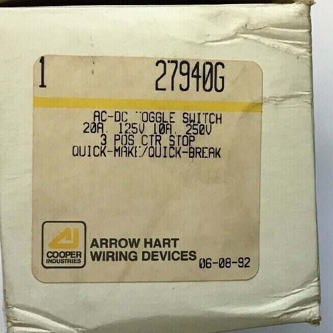 ARROW HART 27940G AC-DC TOGGLE SWITCH 20A,125V 10A, 250V 3POS. CTR STOP