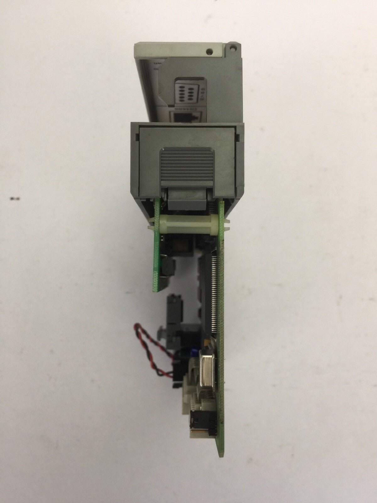 ALLEN BRADLEY 1747-L532 PROCESSOR UNIT 24VDC SER D PROC REV 4 1747-OS302 SER B