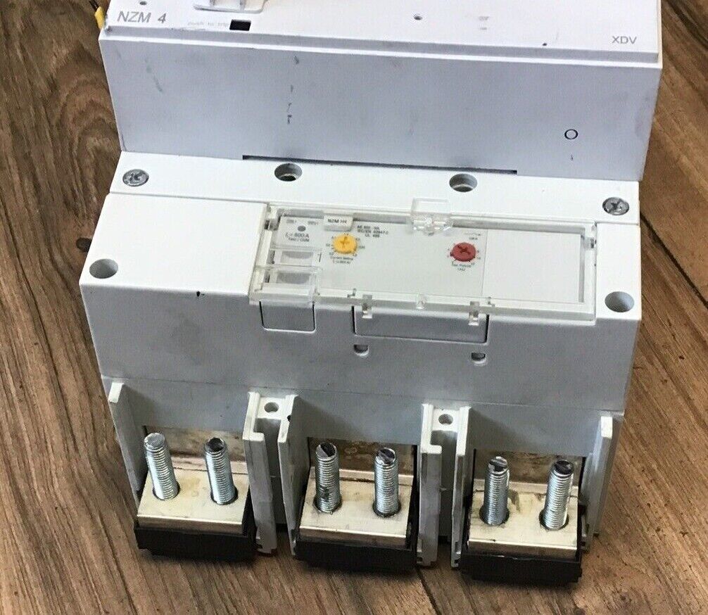 MOELLER NZM4 H4-AE / H4-VE CIRCUIT BREAKER 1200A W/ AE 800-NA 800A TRIP
