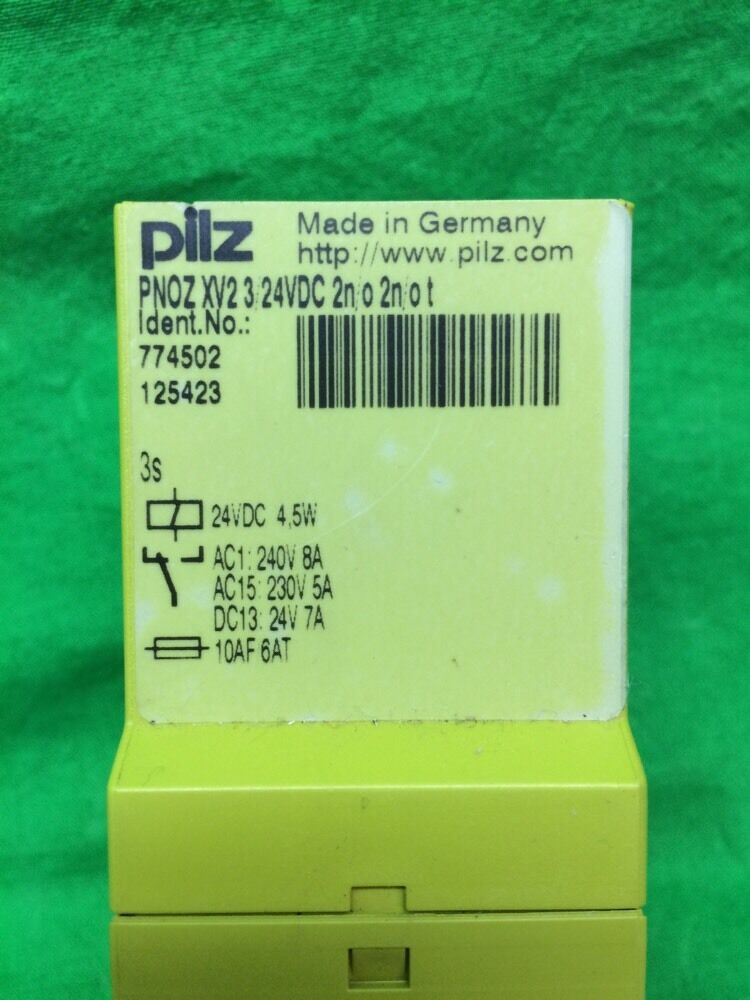 PILZ SAFETY RELAY PNOZXV2 24VDC