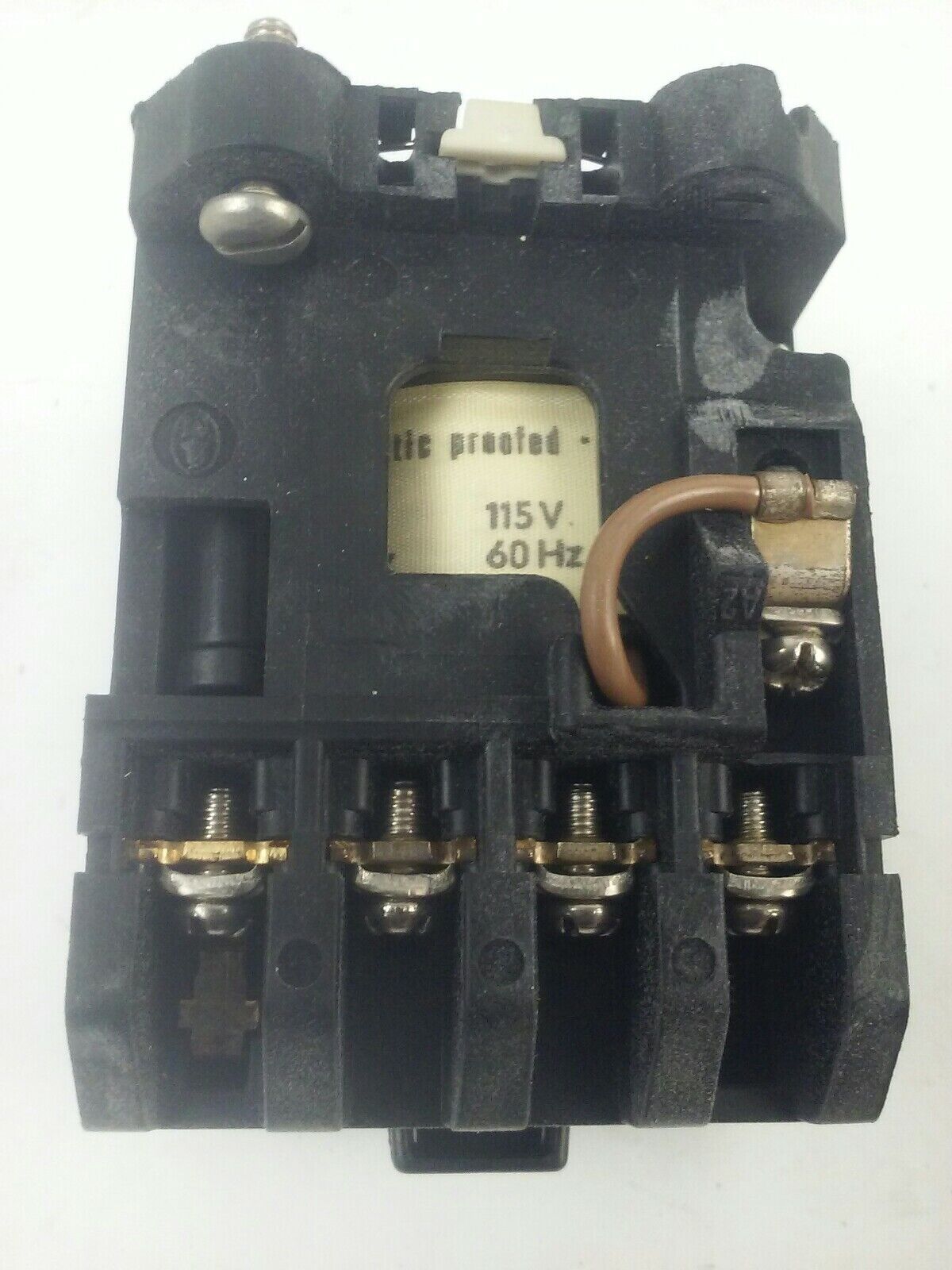 KLOCKNER MOELLER DIL00L-31-NA CONTACTOR RELAY 115V COIL, 3PH, 300V, 20A, 1HP