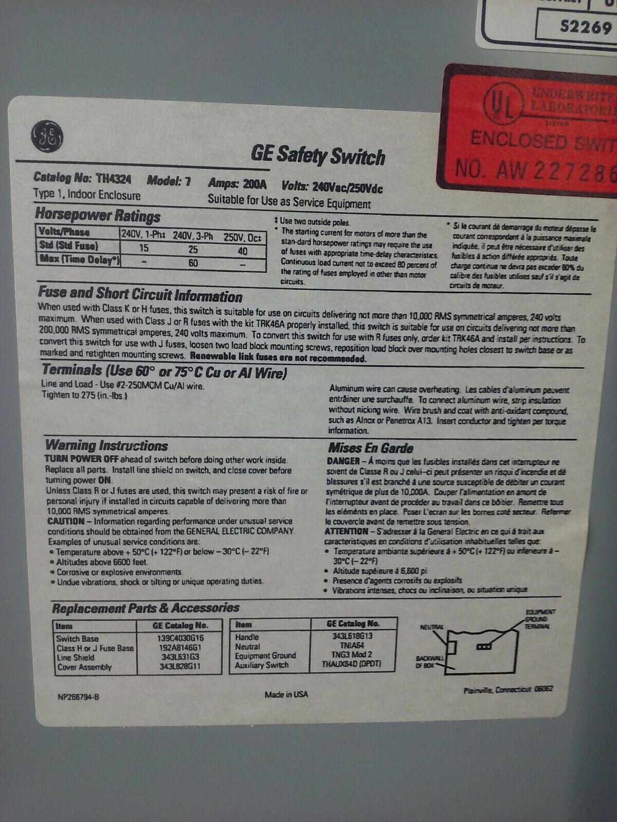 GE TH4324 MODEL 7 FUSIBLE SAFETY SWITCH 3P 200A 240V 60 TYPE 1 INDOOR ENCLOSURE