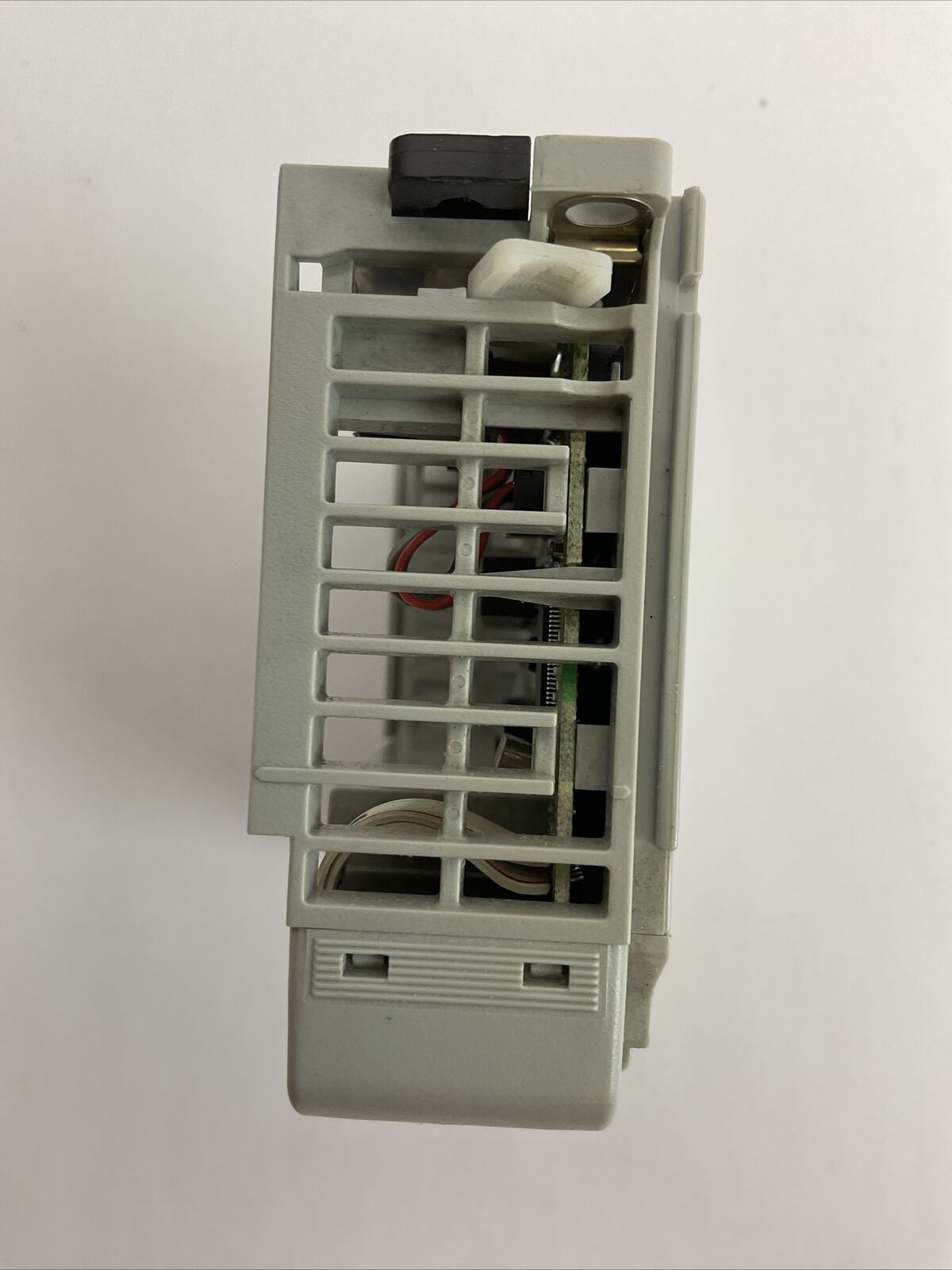 ALLEN BRADLEY 1769-OB16 SER B F/W REV 3.1 DIR/VER 95320752/02 16PT 20.4-26.4VDC