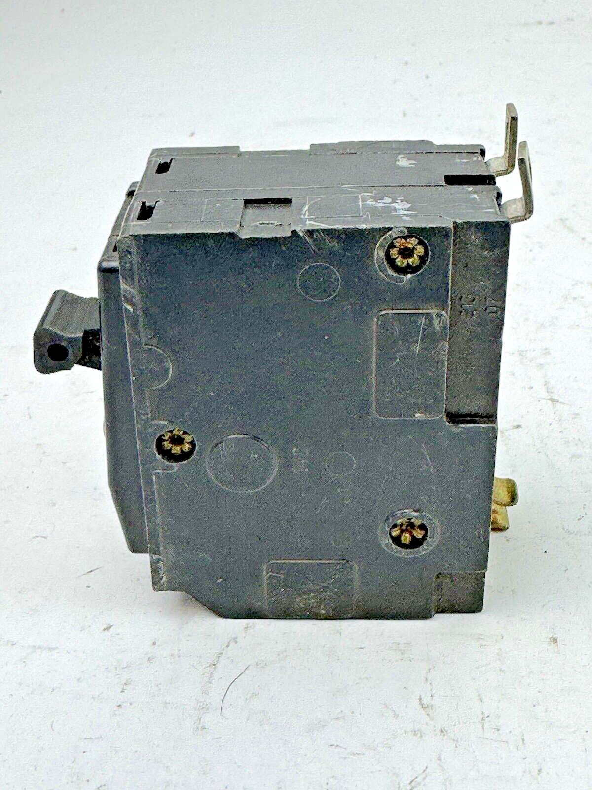 SQUARE D - QOB215 - BOLT-ON CIRCUIT BREAKER - 2 POLE/240VAC/15A/10kA