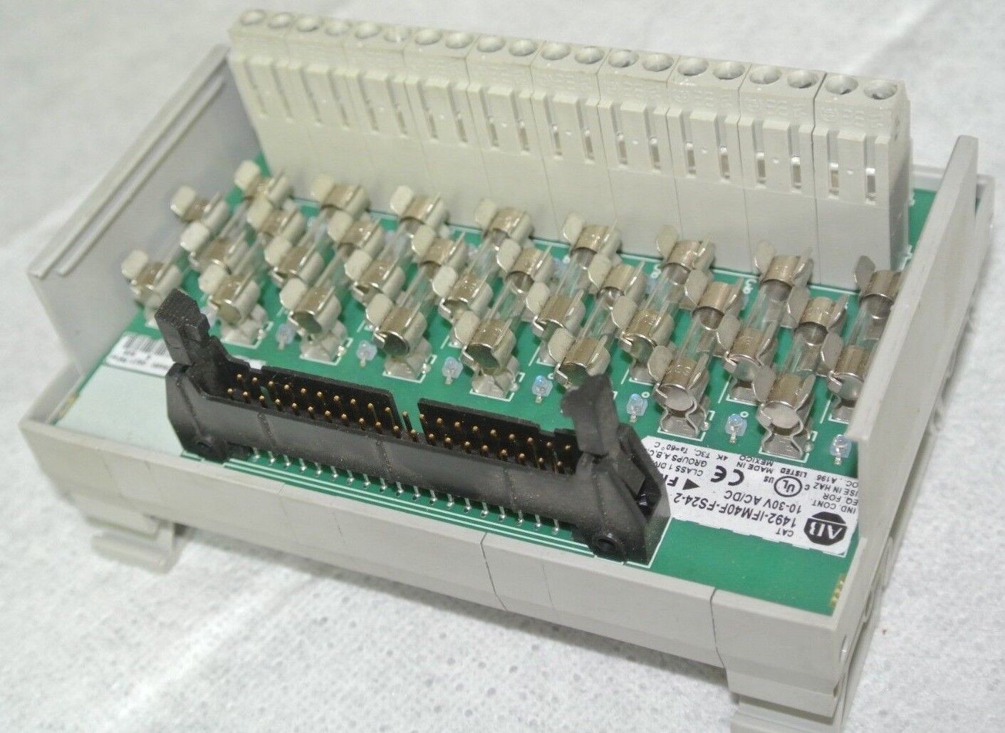 ALLEN-BRADLEY 1492-IFM40F-FS24-2 DIGITAL INTERFACE MODULE, FUSED, 40-Pt 24VAC/DC