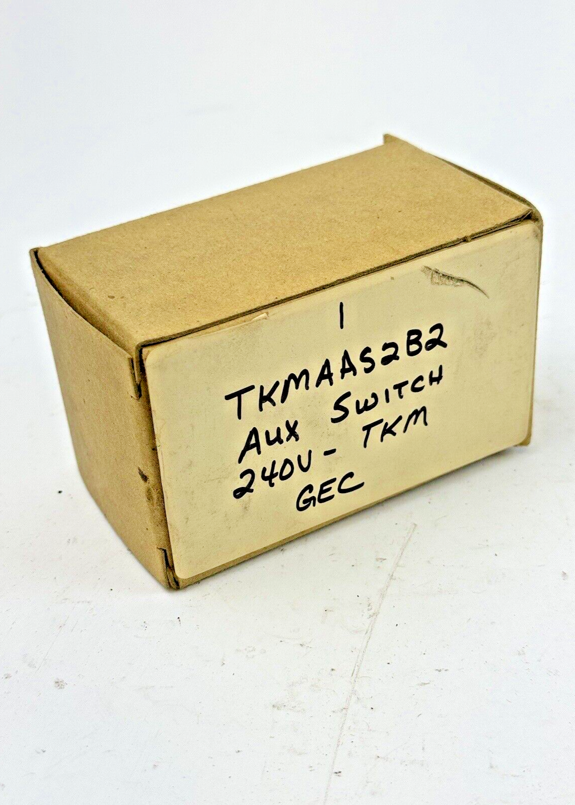 GE - TKMAAS2B2 - AUXILIARY SWITCH - 240VAC - TKM - NEW