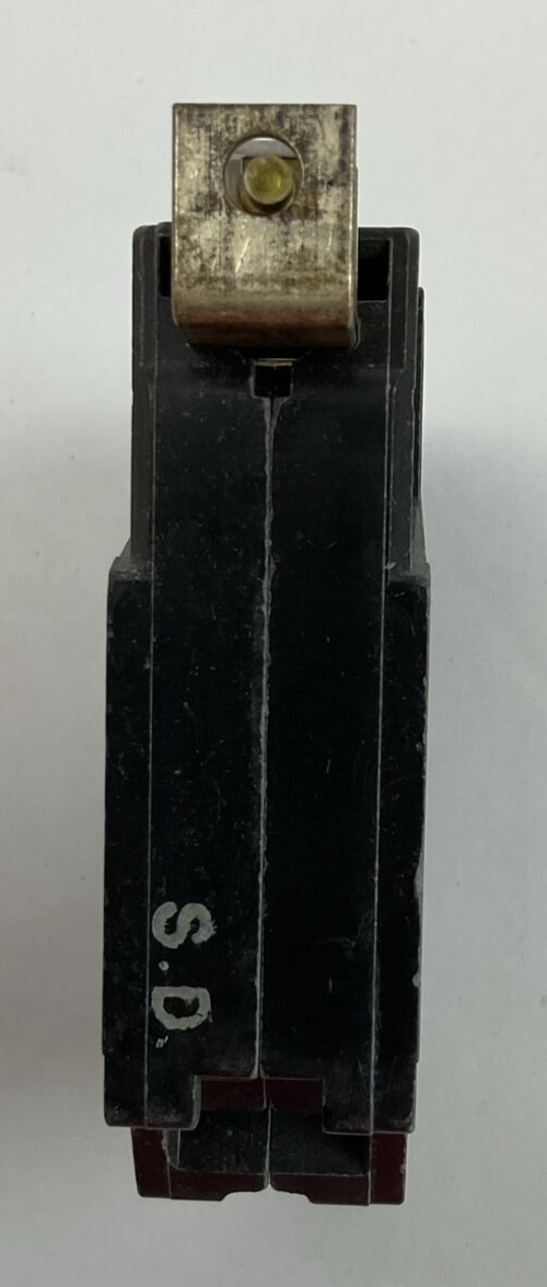 GE THQB130 CIRCUIT BREAKER 1POLE 30AMP 120/240VAC