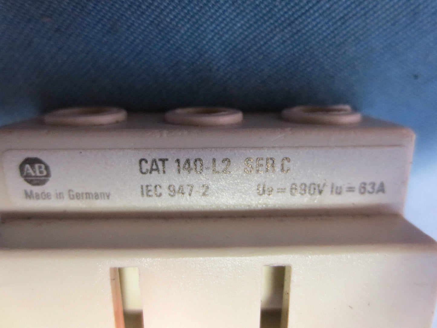 ALLEN-BRADLEY 140-L2 Ser. C TERMINAL 3 PHASE (USE w/ 140-MN)