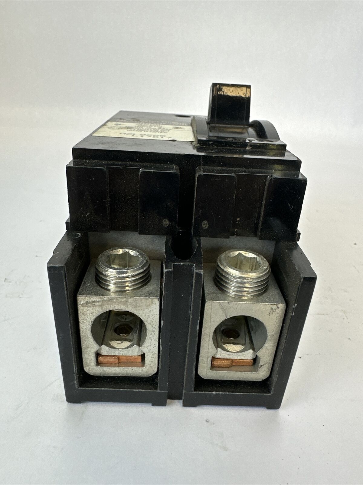 SQUARE D Q2L2225 CIRCUIT BREAKER 225AMP 2POLE 120/240VAC