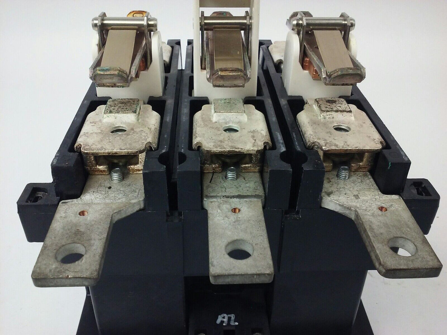 ABB EH450 CONTACTOR, 600V, 3PH, 525A, 400H.P., 3P, 355KW, EH, USED