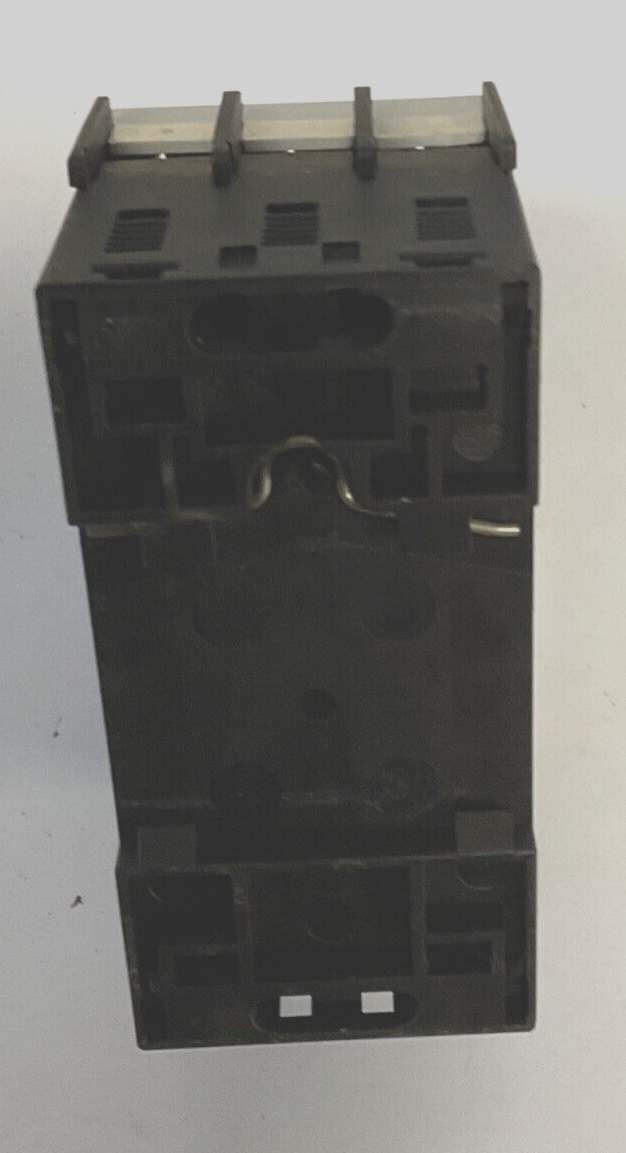 SIEMENS 3RV1021-0HA15 MOTOR STARTER 50/60HZ 600V 0.8-0.55A 6KV