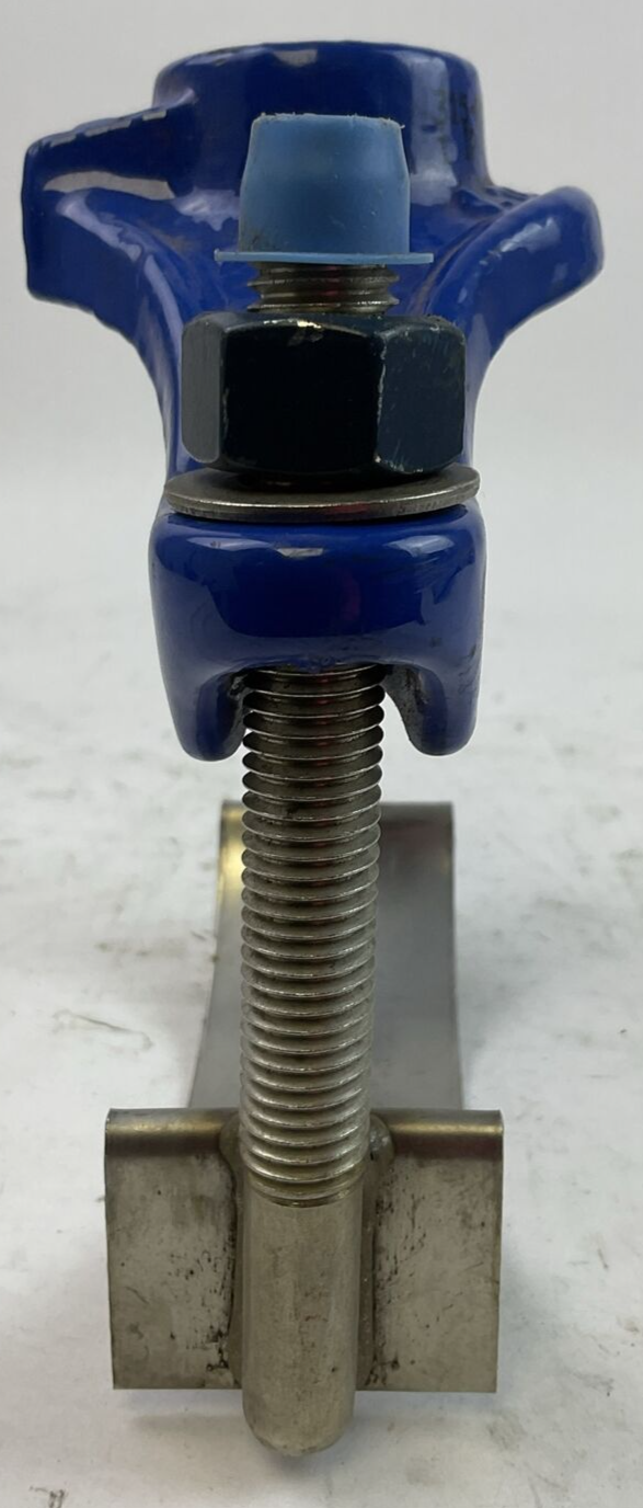 315-00056308-000 1 IP 4.74-5.63 SINGLE STRAP SERVICE SADDLE