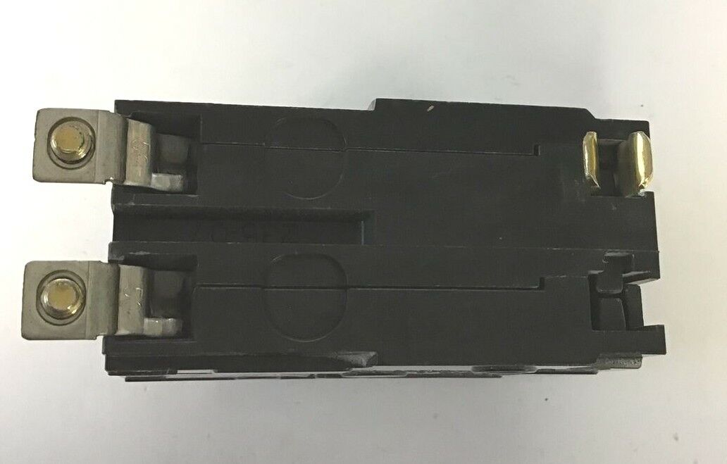 SQUARE D QOB230 CIRCUIT BREAKER 30A 2POLE 22KA 120/240VAC