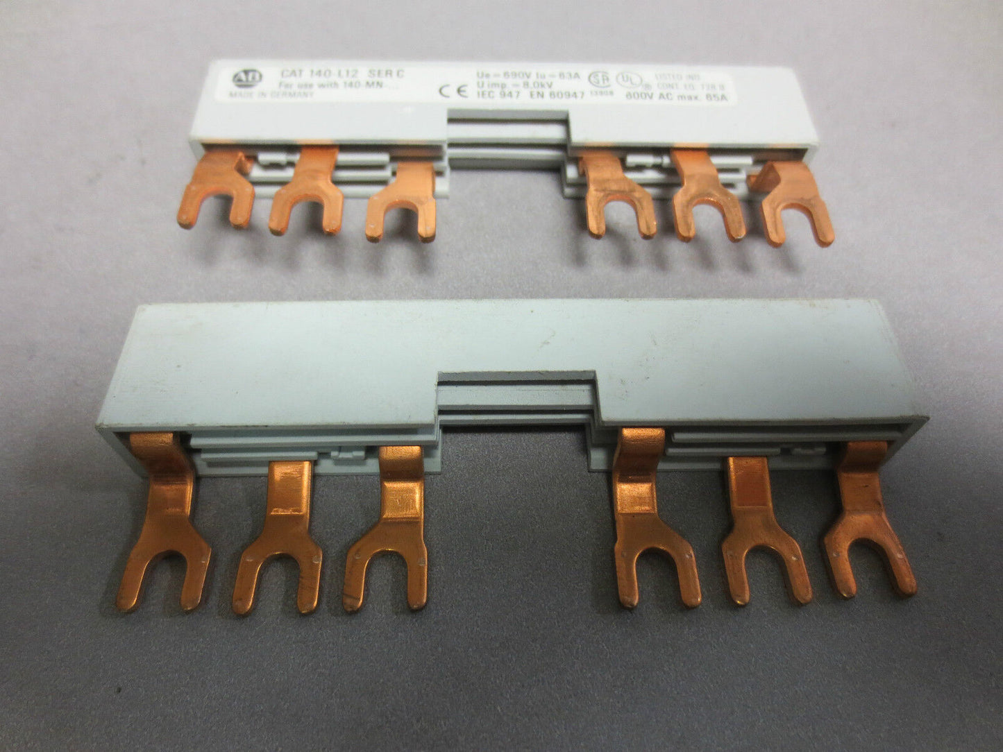 ALLEN-BRADLEY 140-L12 Ser. C COMMON LINK TERMINAL (USE w/ 140-MN) 600VAC, 6A