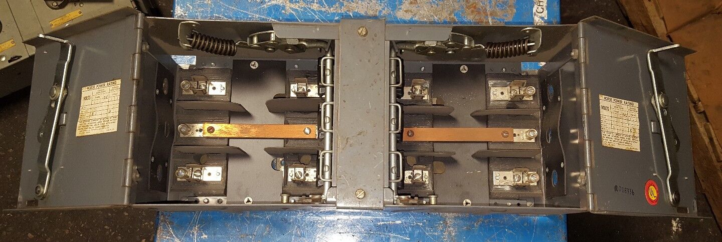 I-T-E V7E2611LR VACU-BREAK PANELBOARD SWITCH UNIT 600V 30-30A
