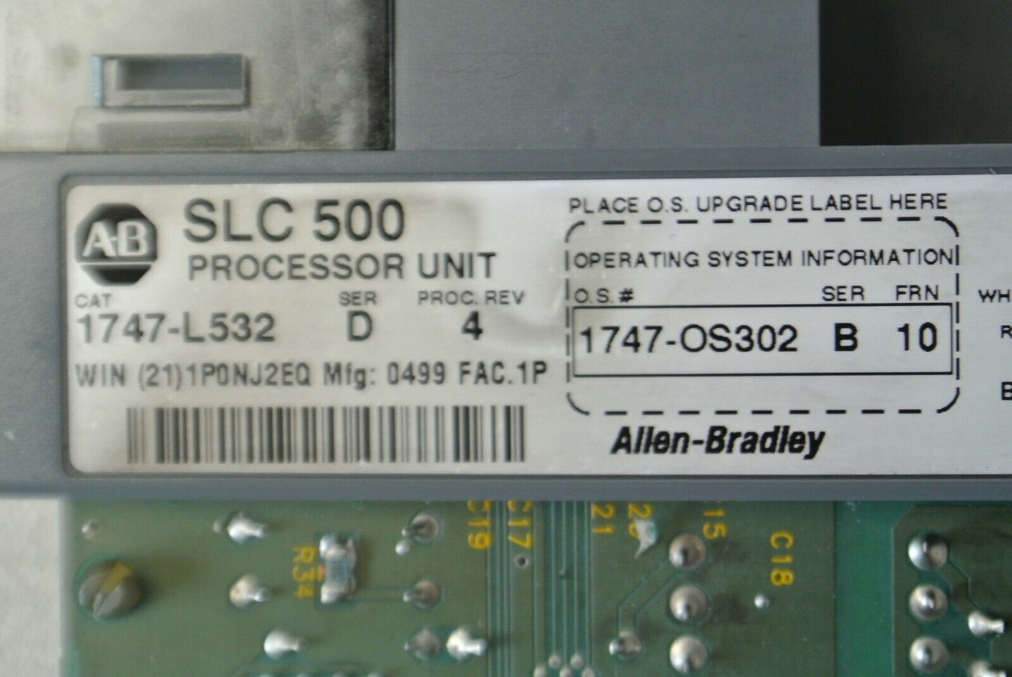 ALLEN-BRADLEY 1747-L532 SLC500 PROCESSOR UNIT - Ser. D, Proc. Rev. 4 - w/ KEYS
