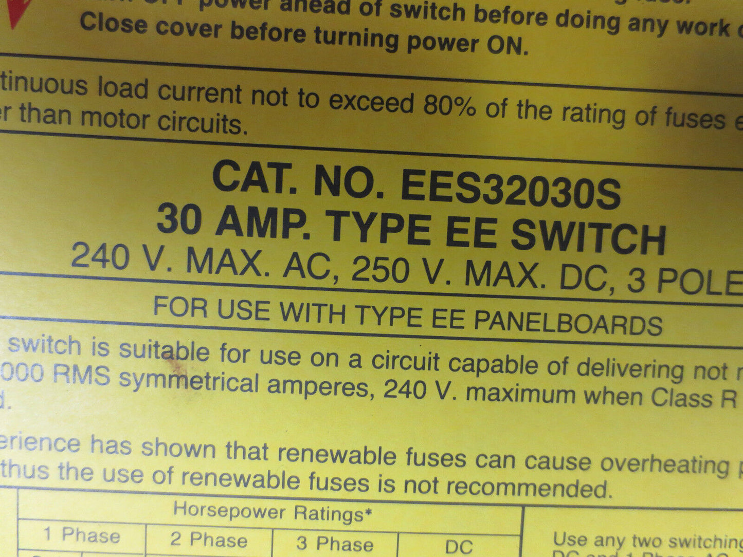 CUTLER-HAMMER EES32030S FUSIBLE BUS PLUG / SWITCH 30A, 240V, 3-POLE