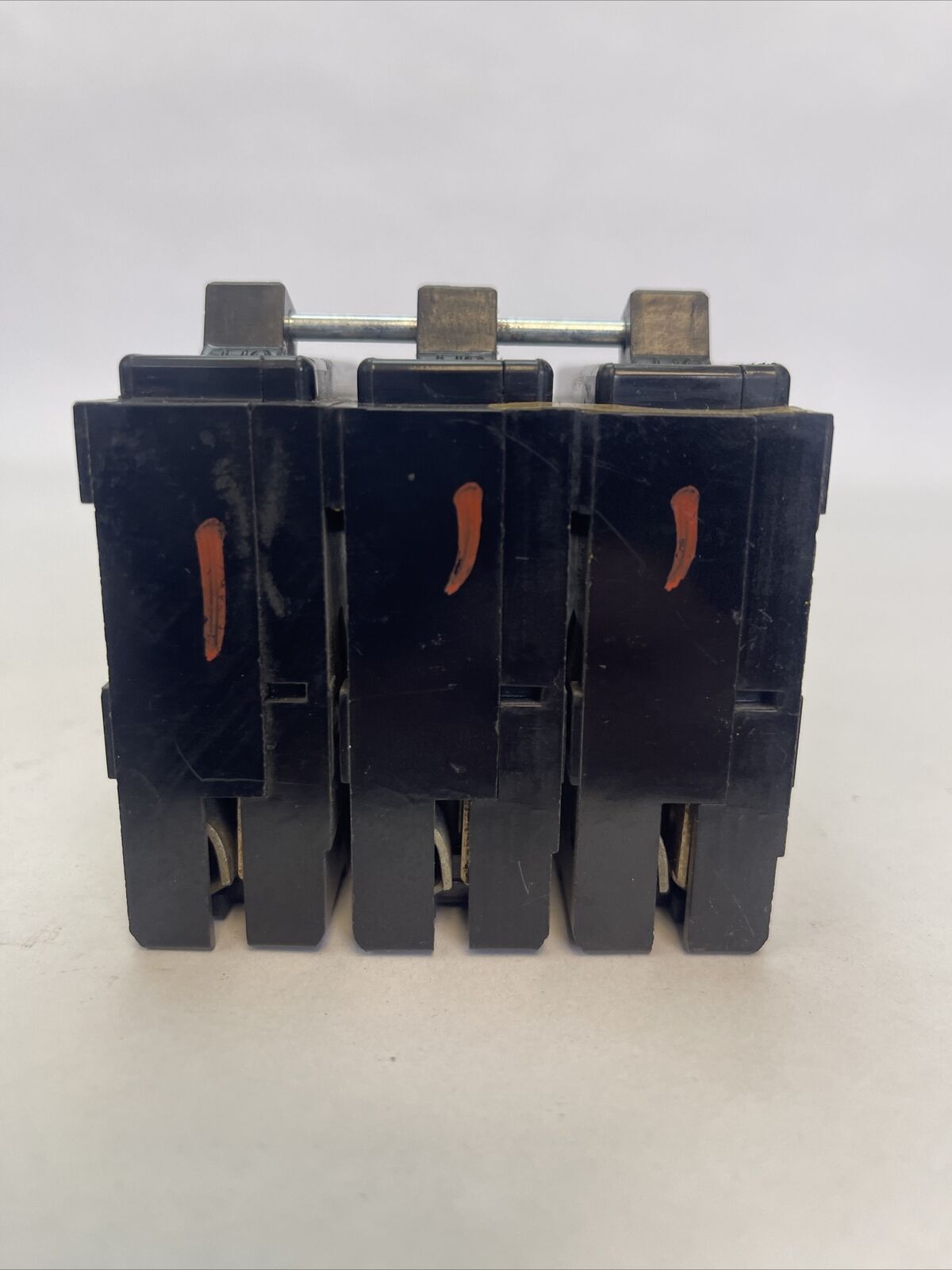 WESTINGHOUSE HQP3060H QUICKLAG P CIRCUIT BREAKER 3P 60AMP 240AC