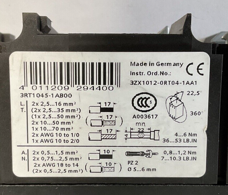 SIEMENS 3RT1045-1AB00 CONTACTOR 600V 24VDC 50HZ W/ 3RH1921-1HA22