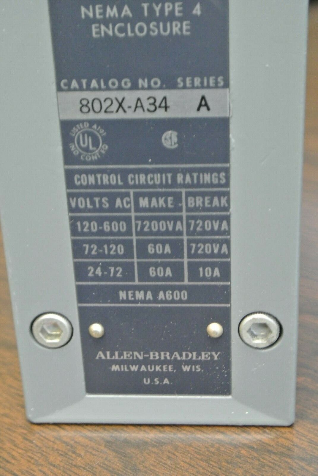 ALLEN-BRADLEY 802X-A34 WATERTIGHT LIMIT SWITCH / 24-600VAC / NEW SURPLUS