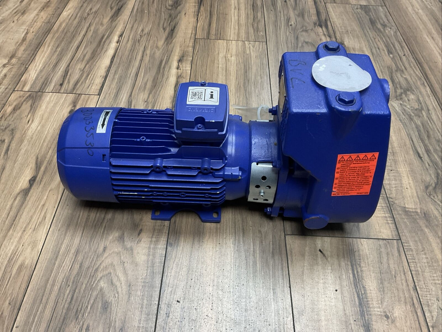 SIEMENS ETPB025-025-100 GGXI01D100132 PUMP