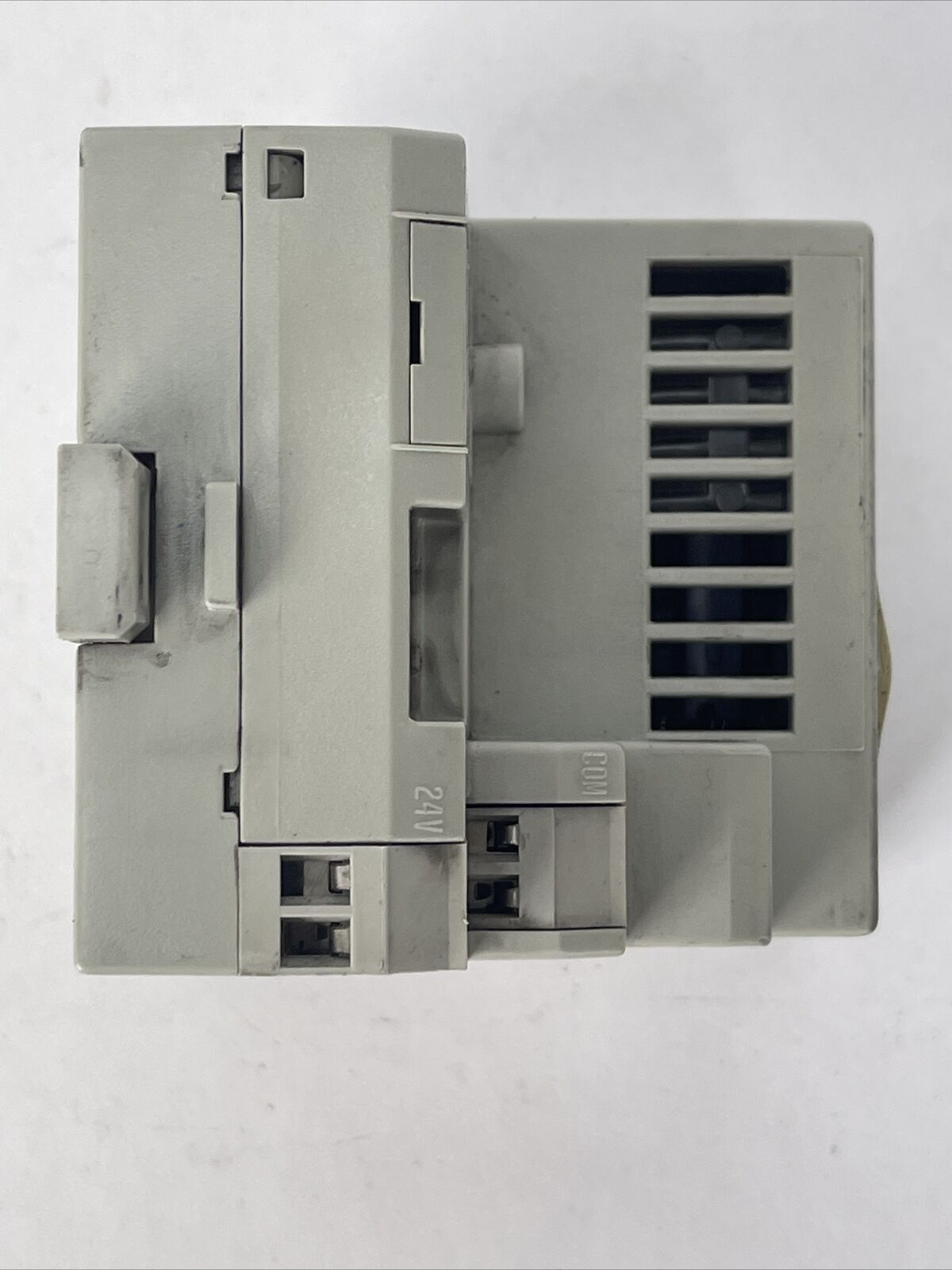 ALLEN BRADLEY 1794-ASB SER E REV A01 F/W REV F OUTPUT 5VDC INPUT 24VDC POWER