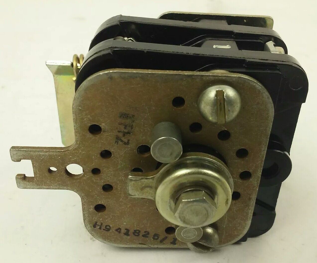 ALLEN BRADLEY BULLENTIN 806 H941825-1 SER. A, ROTARY PILOT SWITCH, 2 CIRCUITS