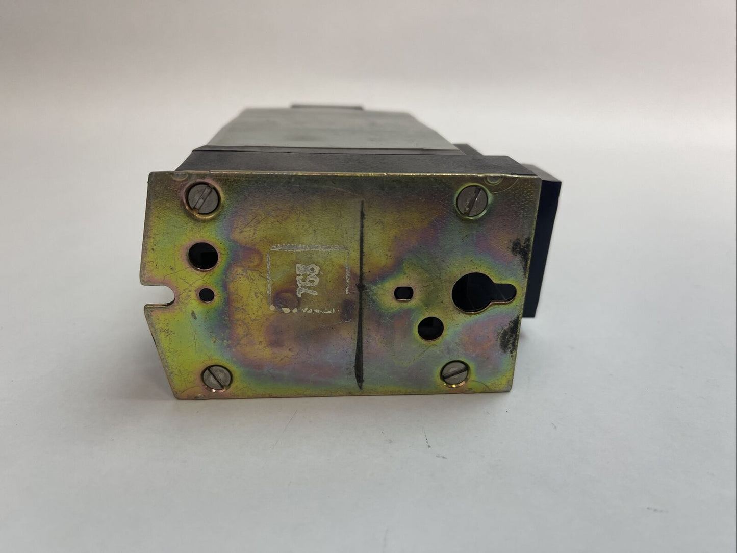 SQUARE D CLASS 8501 TYPE XB-40 INDUSTRIAL CONTROL RELAY FORM MV SERIES A