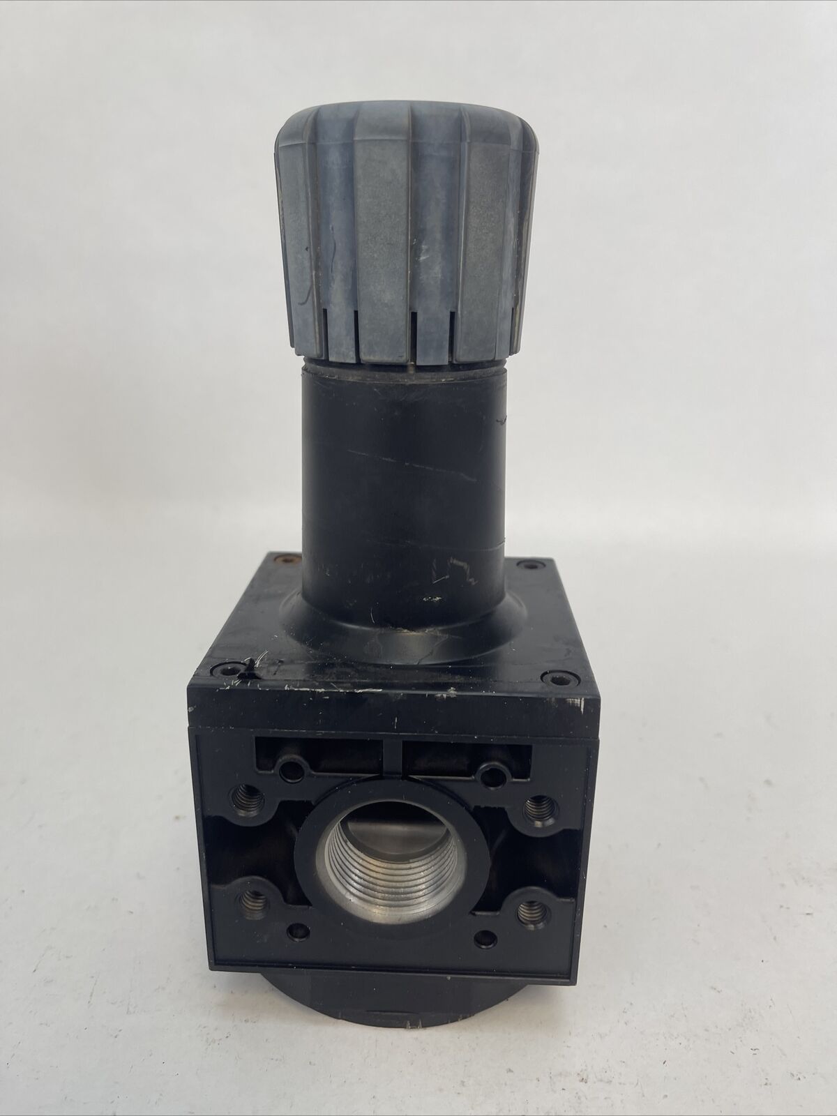 PARKER P3NRA9PBNN 1 1/2" REGULATOR 175F 80C 250PSI 17BAR PNEUMATIC
