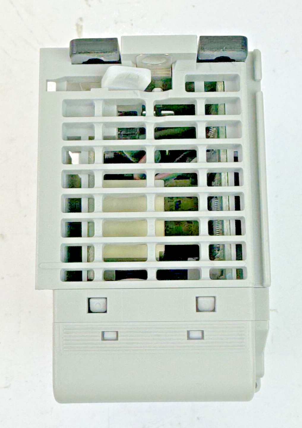 ALLEN-BRADLEY - 1769-OW16 SER A - F/W REV 3.1 DIR/VER 95320765/04 FORM A RELAY