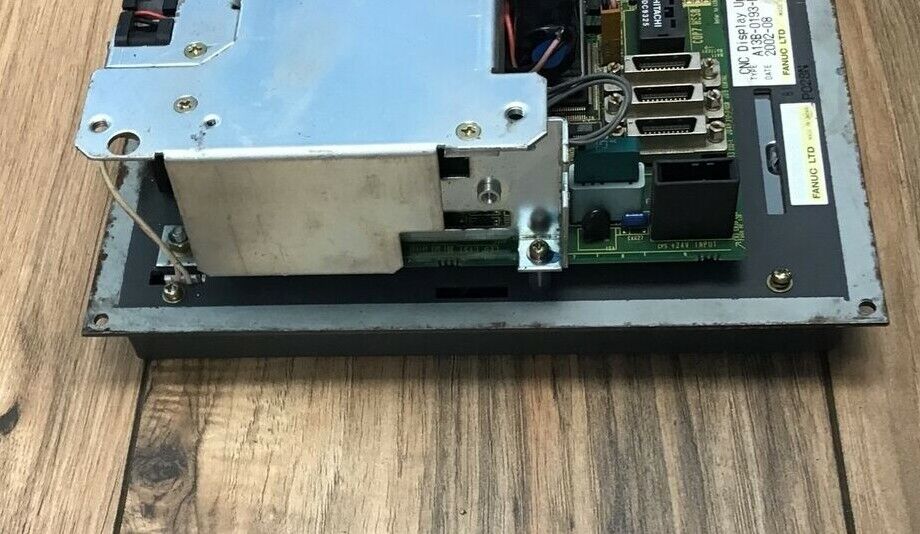 FANUC A13B-0193-B032 DISPLAY UNIT