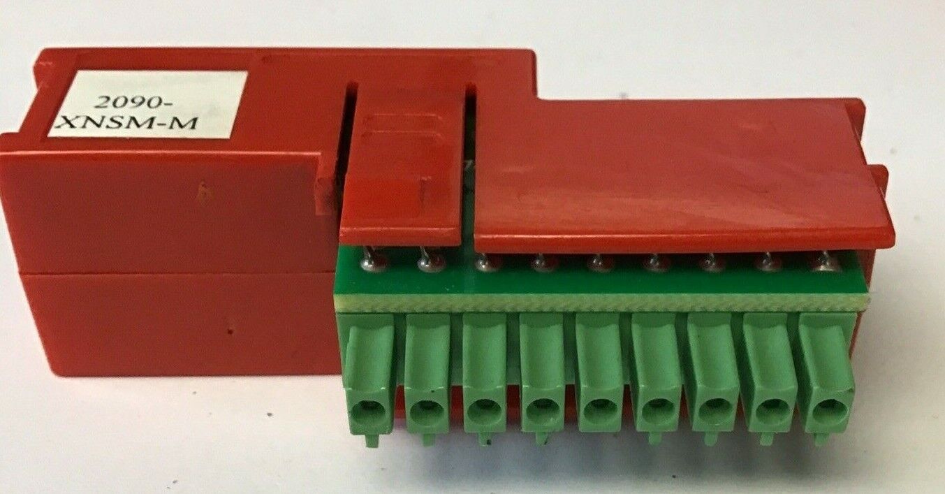 ALLEN BRADLEY 2090-XNSM-M(3) W/ 2090-XNSM-T(1) TERM. HEADER FOR DRIVE **LOTOF4**
